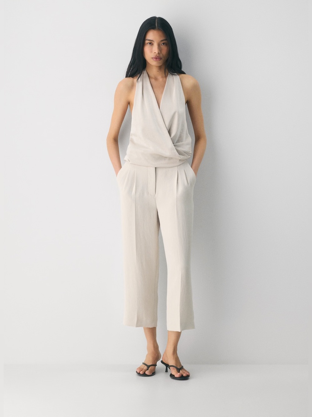 Aritzia The Effortless Pant™ Cropped - Crepette